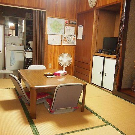 Hotel Tirol Yakushima  Habitación foto